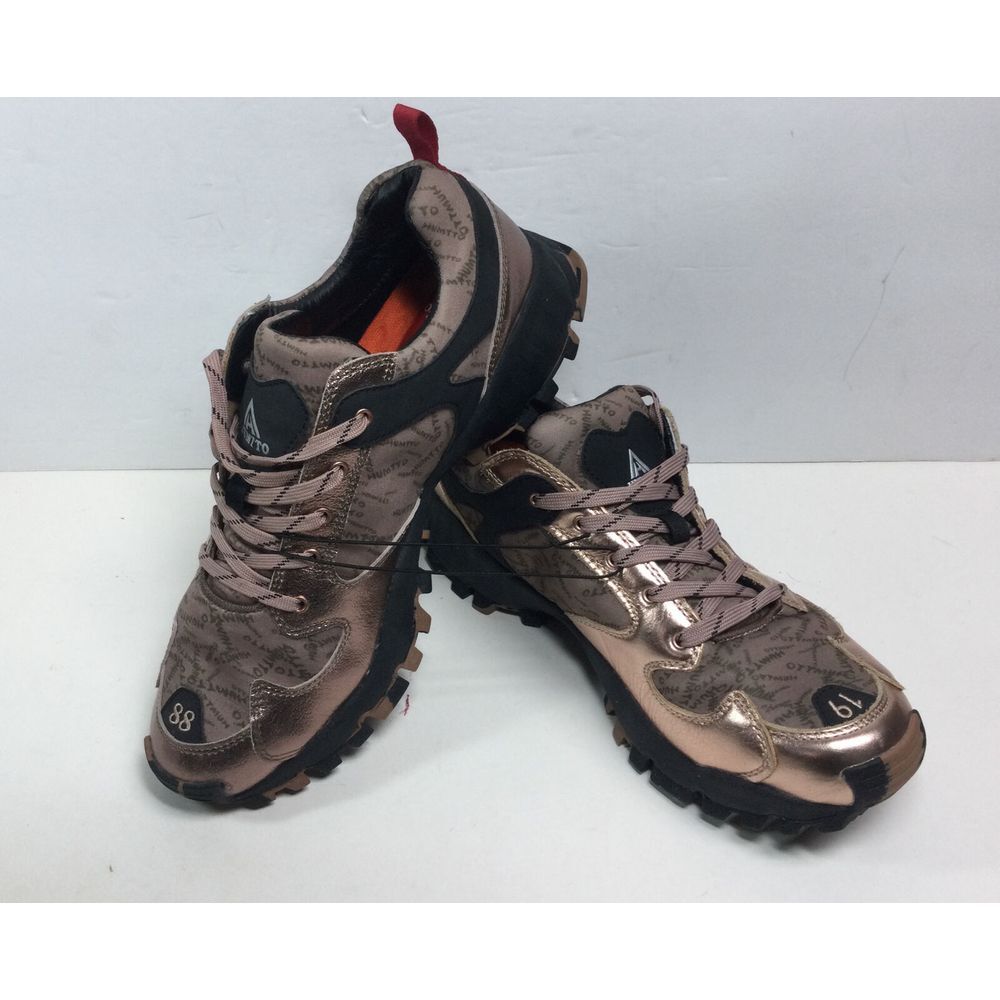 Humtto Hiking trail shoes Bronze designer logo running sneakers mens size‎ 7.5